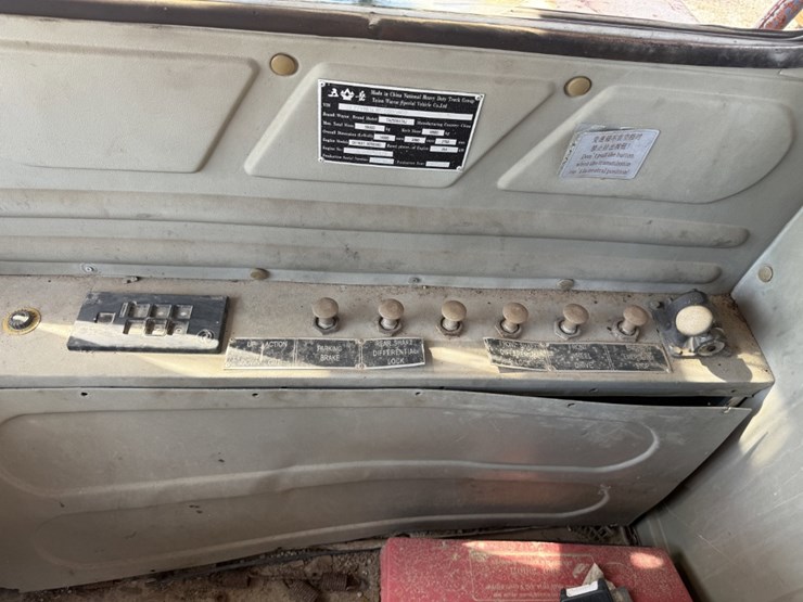 2007-moor-rig-xj60-dd-104'-200k-5-axle-well-service-workover-rig-image-49