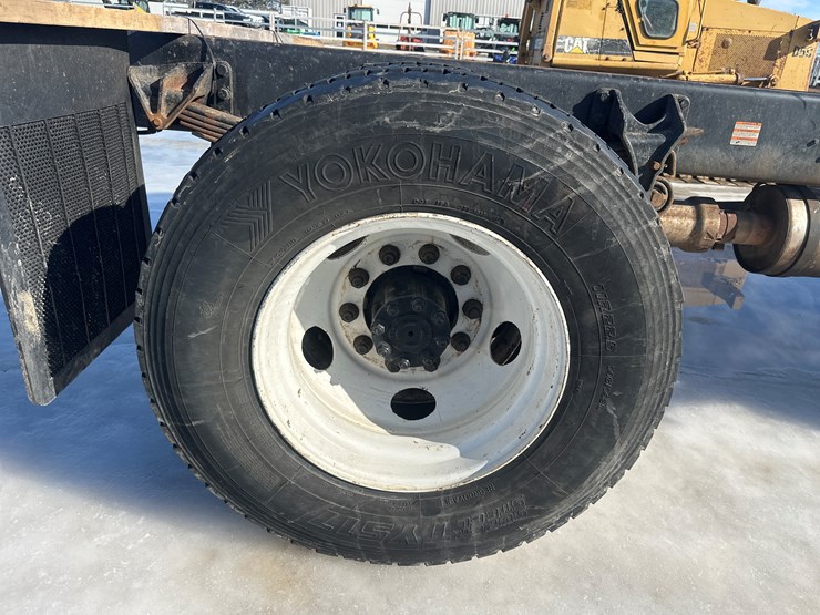 2012-ford-f650-image-56