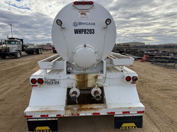 2014-overland-tank-inc-5,460-gal.-2-comp.-t/a-water-transport-trailer-image-6
