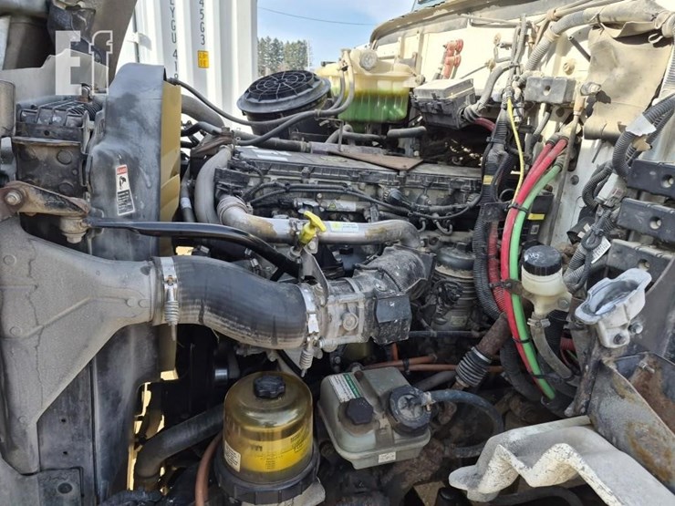 1994-western-star-semi-tractor-9209-image-18