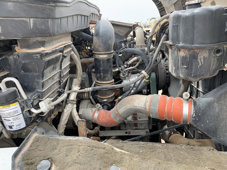 2009-international-workstar-7500-image-15