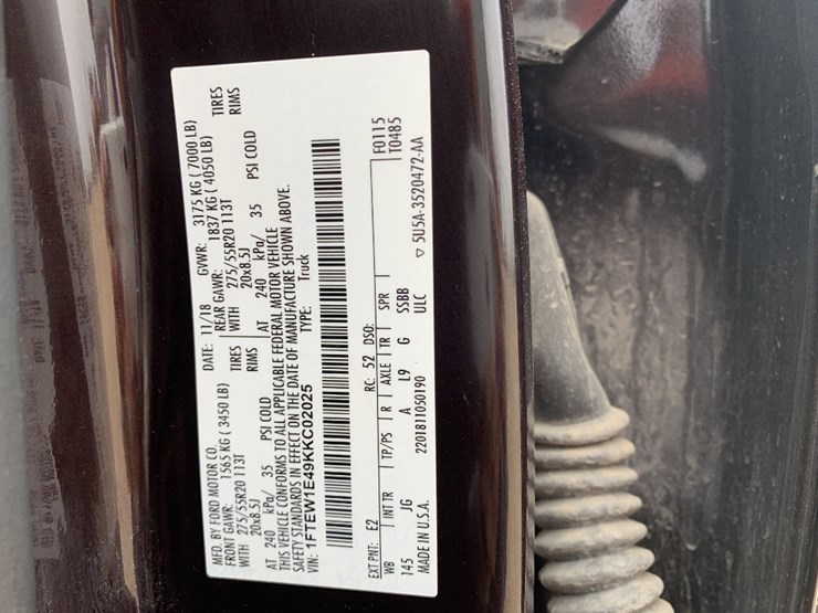 2019-ford-f150-image-11