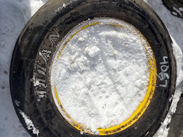 #4067-•-7.50-20sl-with-rim-image-1