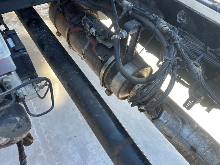 2012-ford-f650-image-46