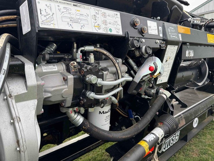 2022-mac-don-fd235-image-12