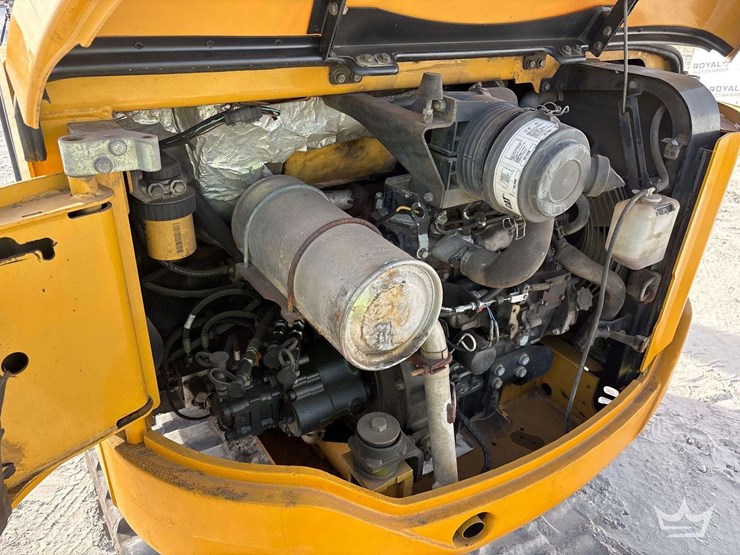 caterpillar-302.5c-image-18