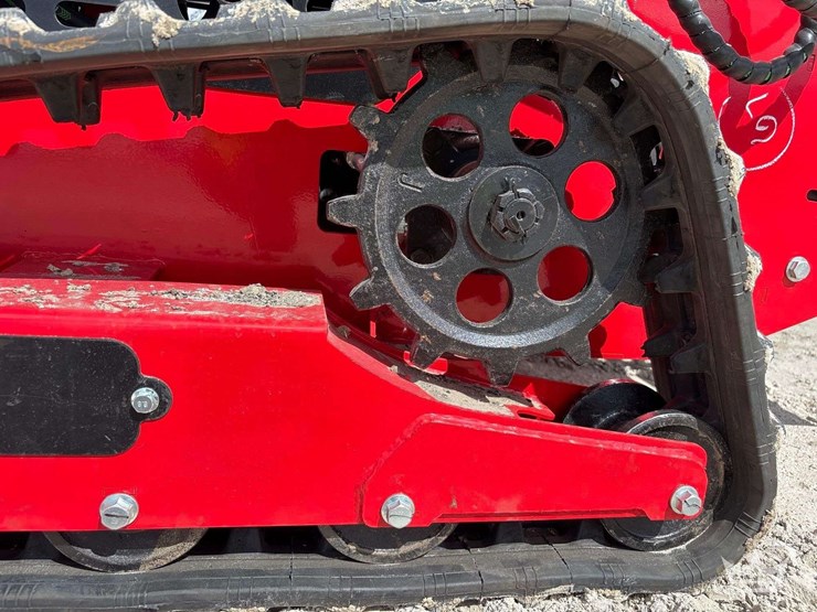 2025-ht360w-mini-walk-behind-track-loader-skid-steer-image-29