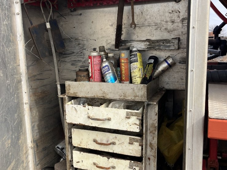 2002-international-cv-image-17