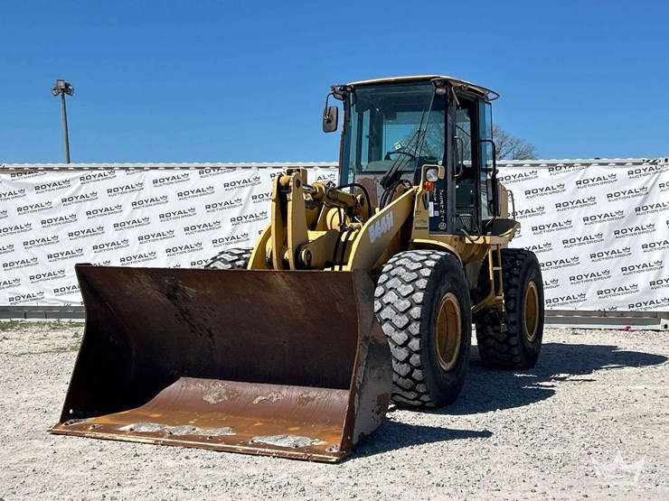 2002-deere-544h-image-1