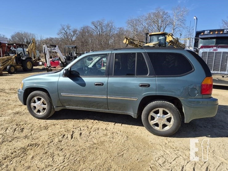 2009-gmc-envoy-sle-image-2