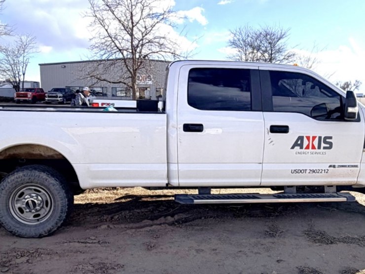 2019-ford-f250-xl-image-1