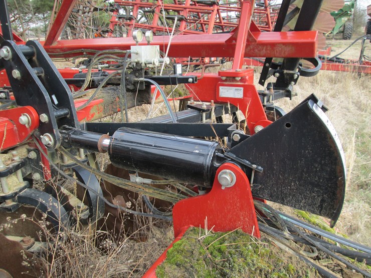 2015-case-ih-2015-image-39