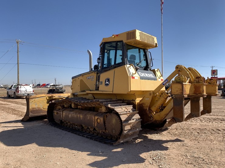 2006-deere-750j-lgp-image-5