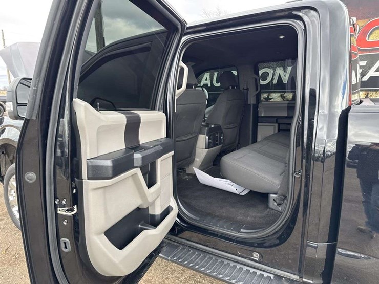 2018-ford-f150-image-13