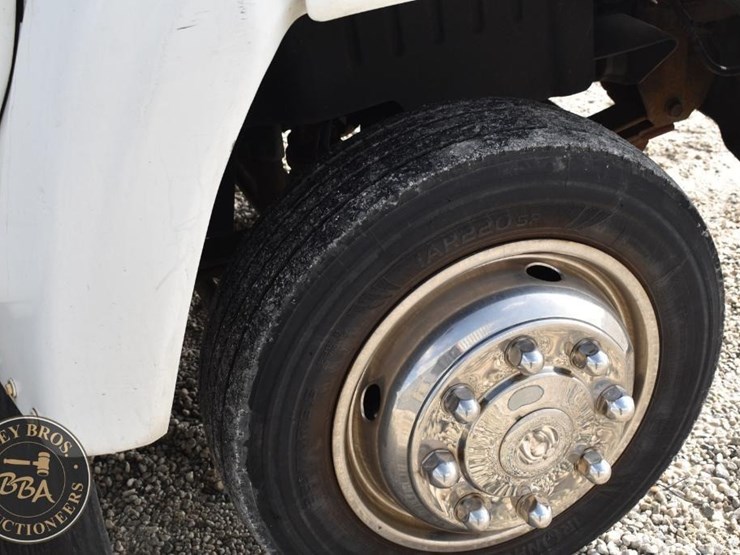 2008-gmc-topkick-c5500-image-32