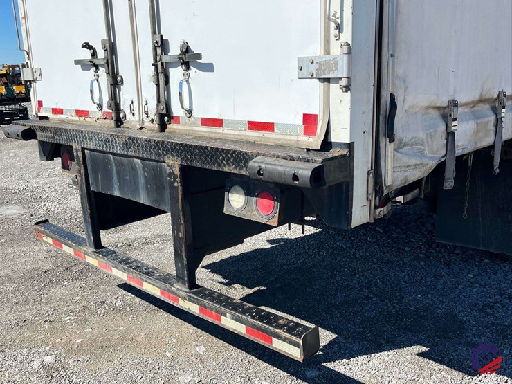 2019-freightliner-m2-s/a-box-truck-image-31