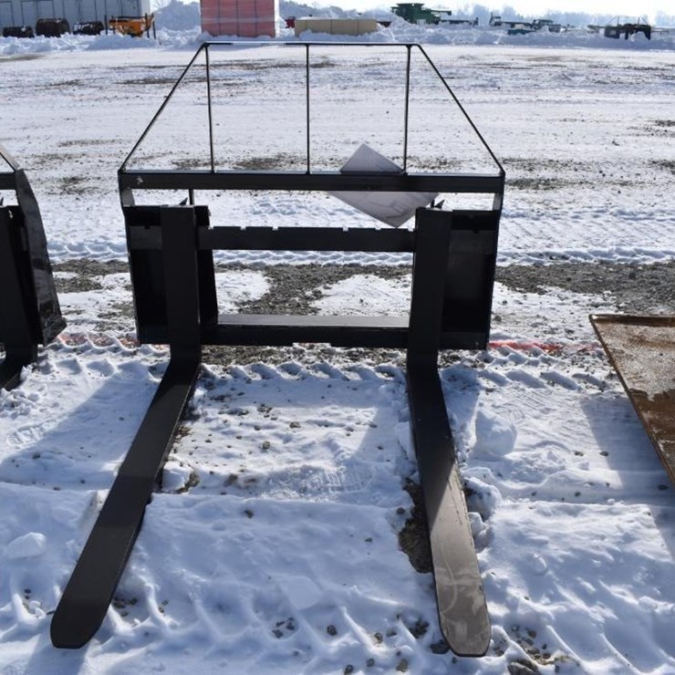 AGT INDUSTRIAL PALLET FORK ATTACHMENT 41851