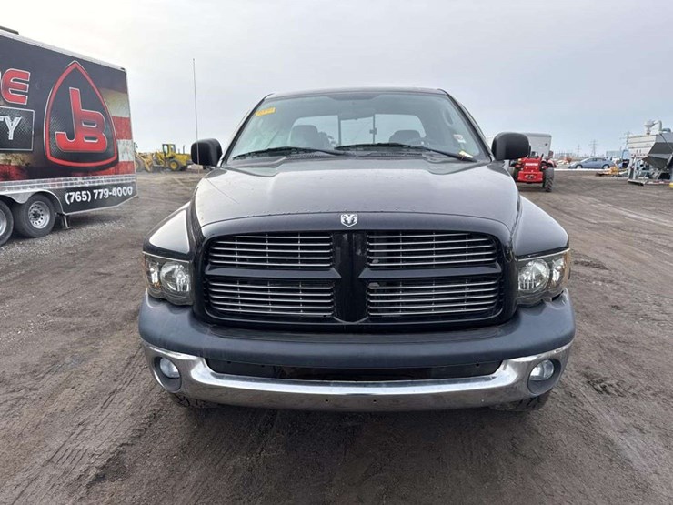 2000-dodge-1500-image-8