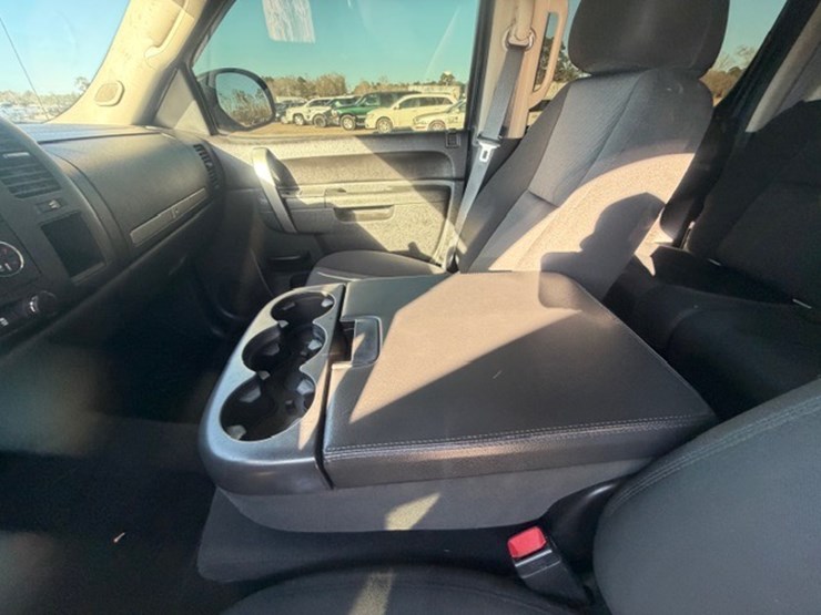 2012-chevrolet-k1500-image-37