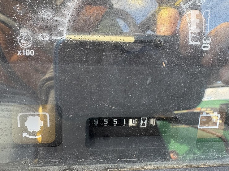 1996-john-deere-5500-image-12