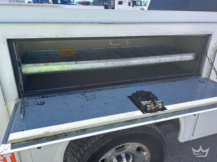 2006-chevrolet-silverado-2500hd-image-28