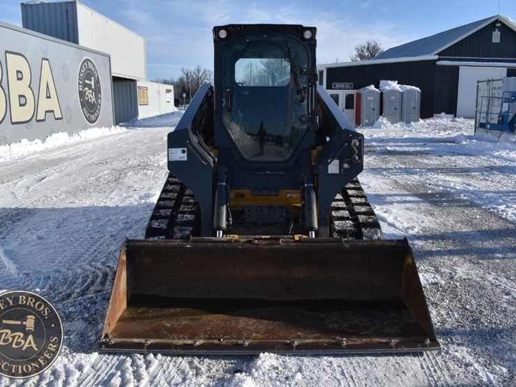 2023-deere-333g-image-18