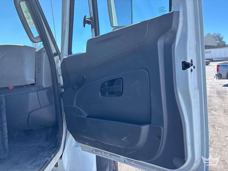 2015-international-workstar-7500-image-36