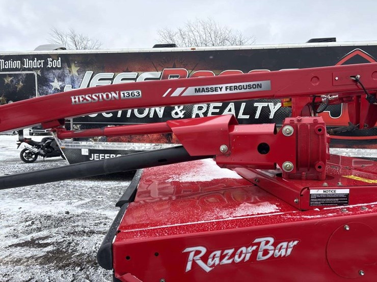 massey-ferguson-1363-image-8