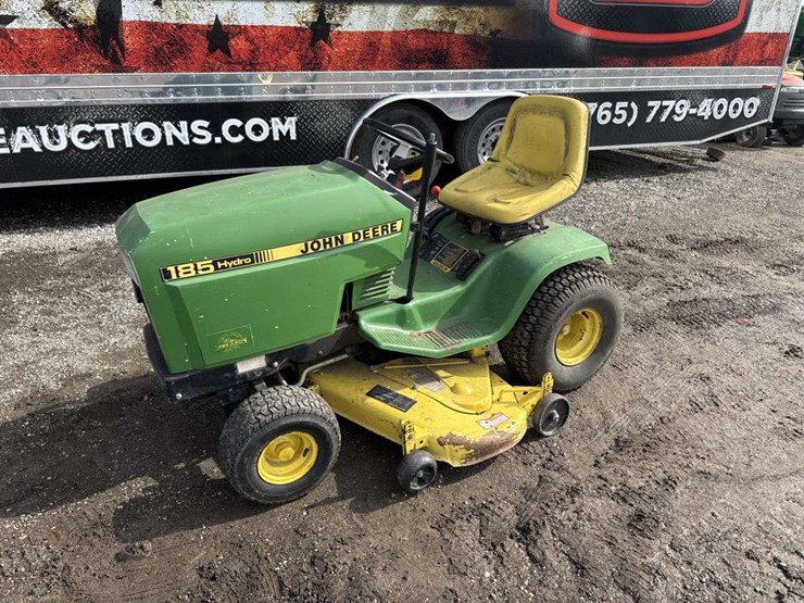 john-deere-185-image-1