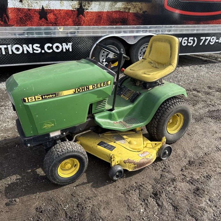 JOHN DEERE 185