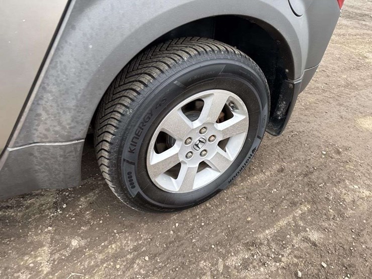 2004-honda-element-image-9