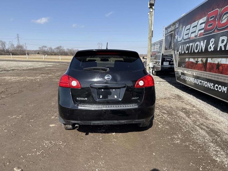 2010-nissan-rogue-image-4