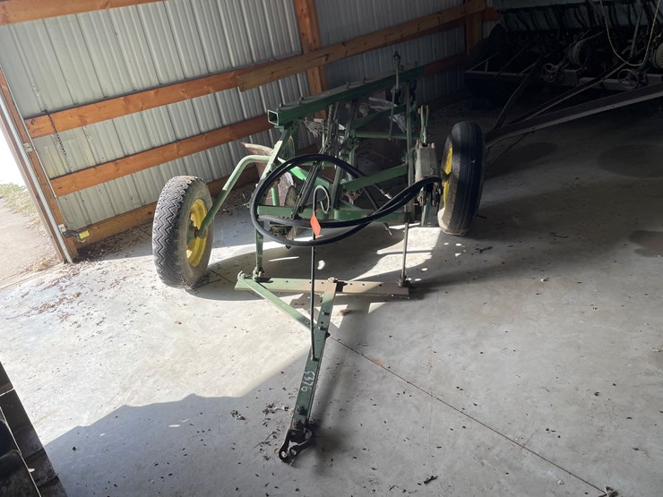 #7590-•-john-deer-3-bottom-trailer-plow-image-1