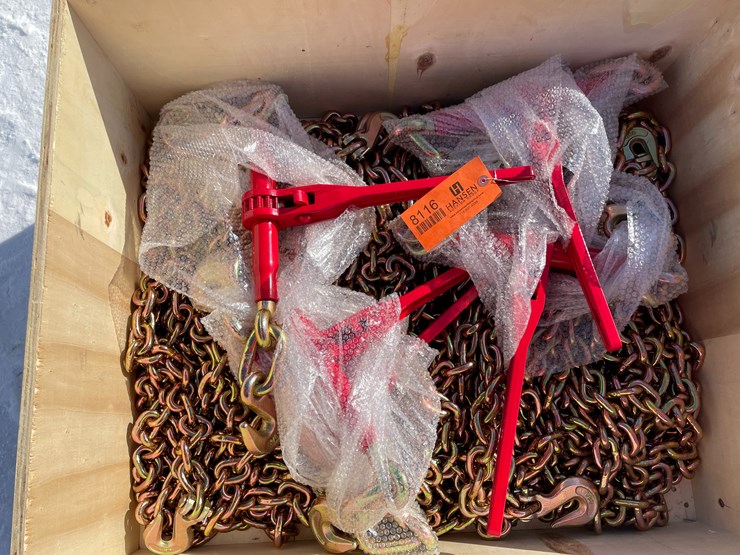 #8116-•-chains-and-ratchet-binders-9200-lbs-set-image-1