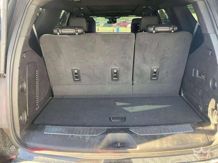 2024-gmc-yukon-denali-image-46