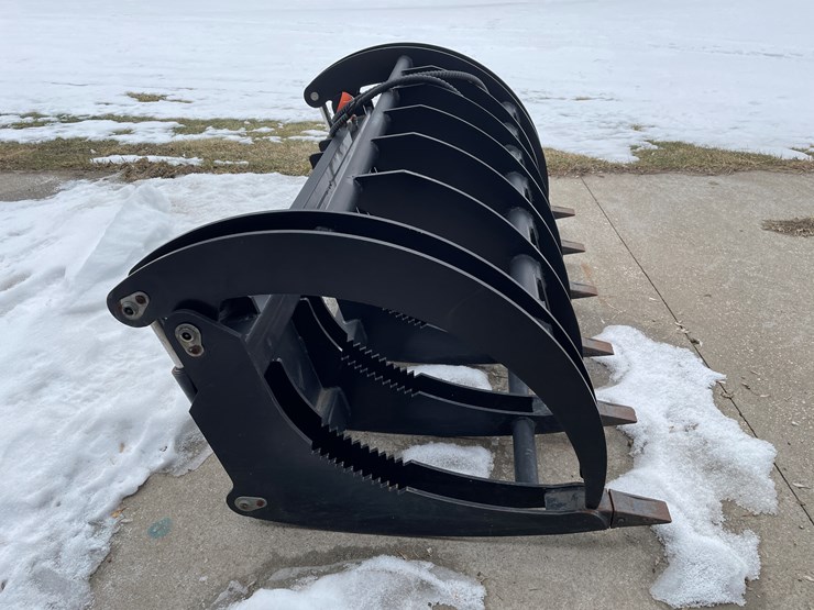#7578-•-skid-steer-grapple-image-4