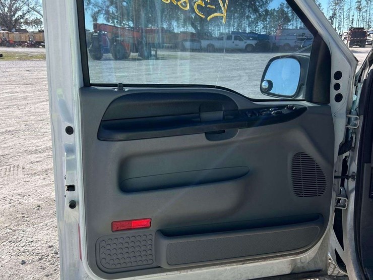 2007-ford-f250-image-10