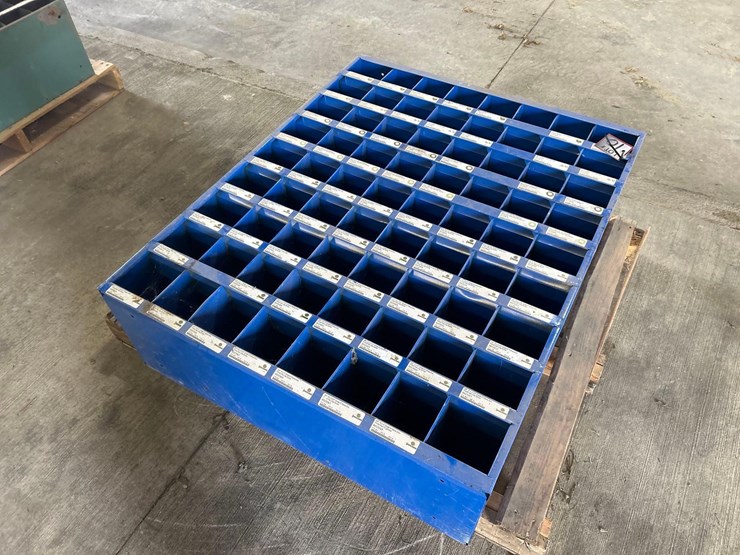 bolt-bin-w/-hardware-image-3