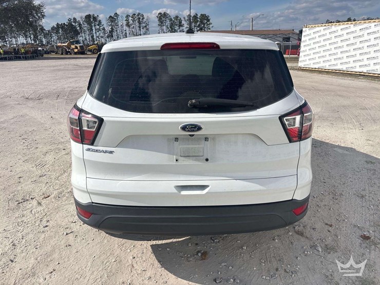 2017-ford-escape-image-21