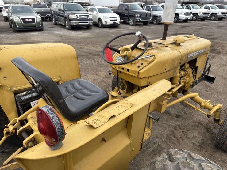 international-2424-image-13