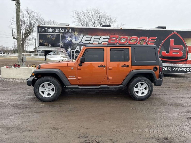 2011-jeep-wrangler-image-2