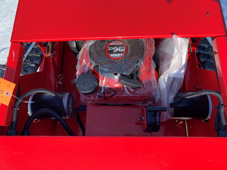 #5334-•-remote-controlled-lawn-mower-image-11