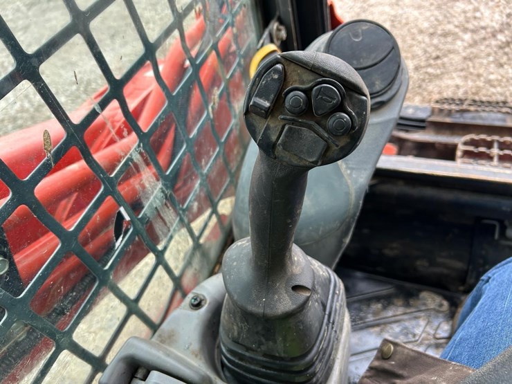 2021-kubota-svl75-2-image-23