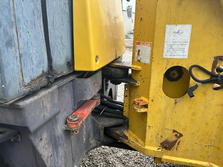 komatsu-wa75-3-image-16