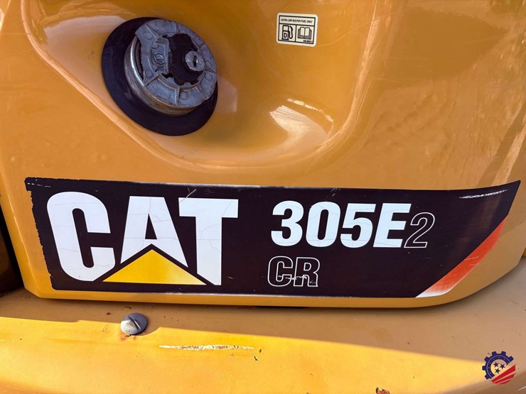2016-cat-305e2-mini-excavator-image-58