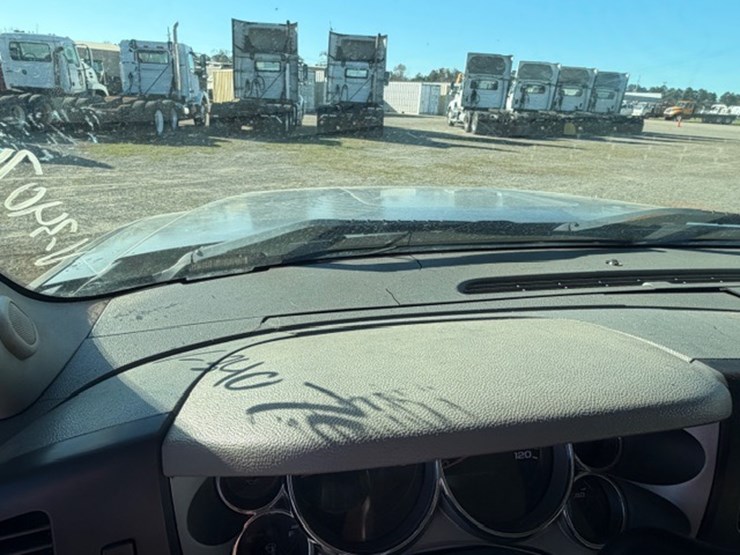 2007-gmc-2500-image-43