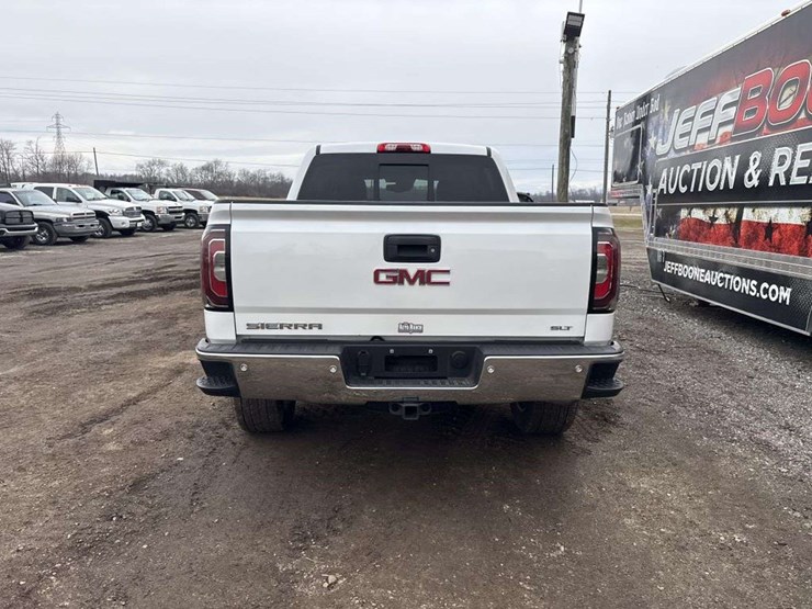2018-gmc-1500-image-4