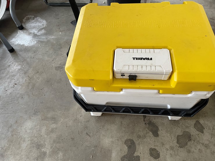 #7630-•-frabill-magnum-bait-station-image-5