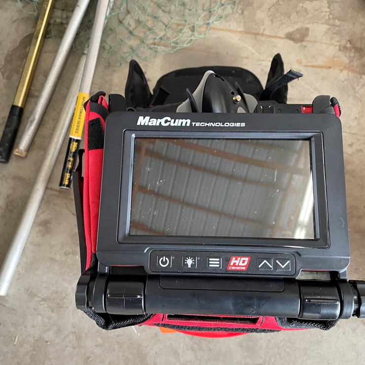 #7634 • MarCum Technologies Quest HD Fish Finder