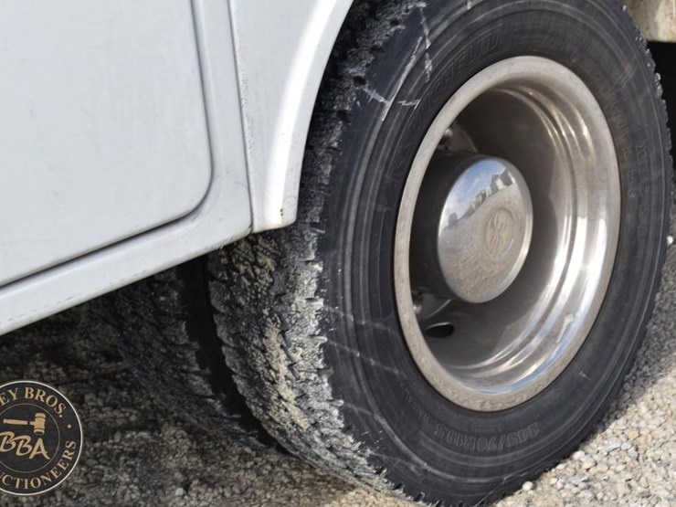 2008-gmc-topkick-c5500-image-22